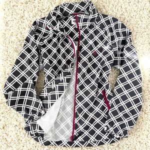 Abacus Lightweight Wind Jacket w Packable Hood